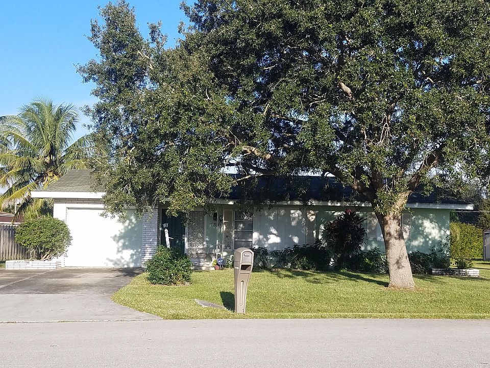 Home For Sale In River Park