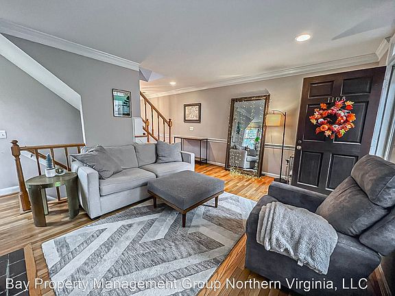 5th image of 1108 W Abingdon Dr