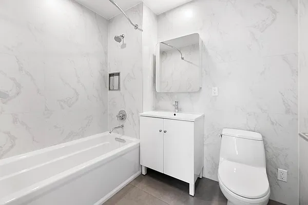 Rented by Living New York | media 38