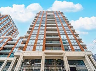 31 Tippett Rd #236, Toronto, ON M3H 0C8