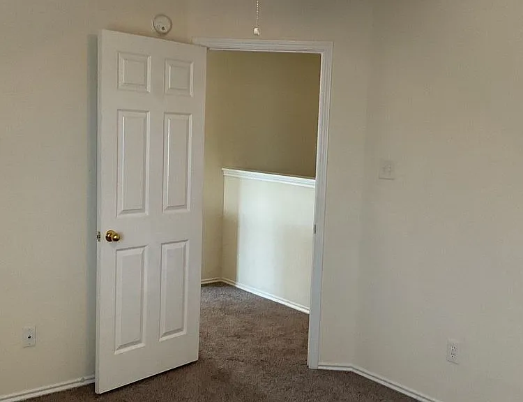 4302 Cessnock Dr — Photo 22