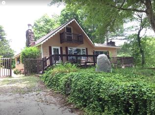 44 Gilmer Russell Rd, Franklin, NC 28734