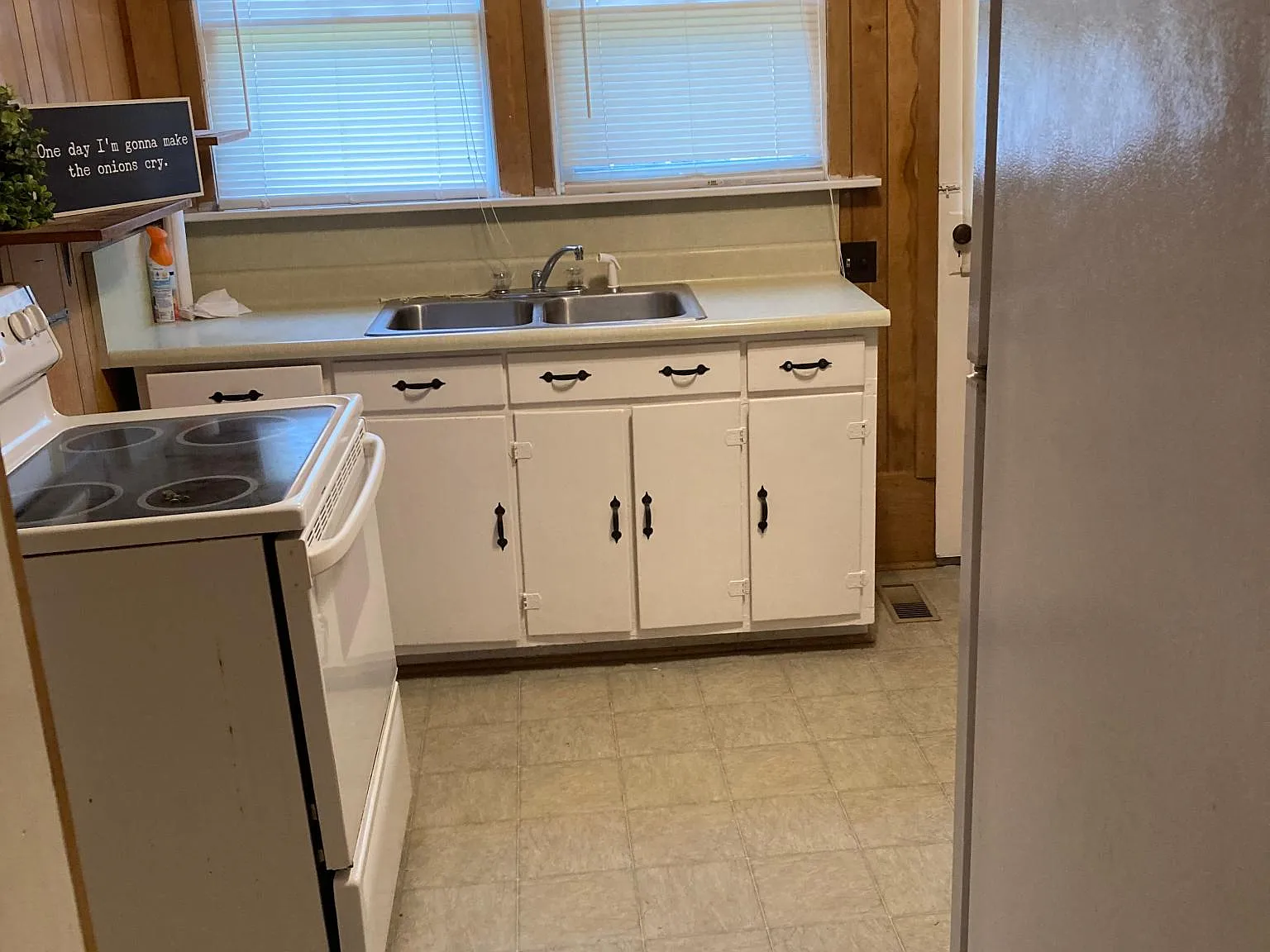 3 bed, 1470 sqft, $1,550 — Photo 2