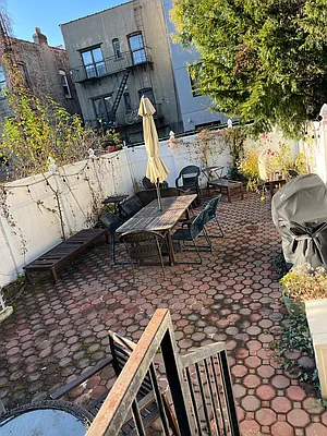 Rented by Owner | media 1