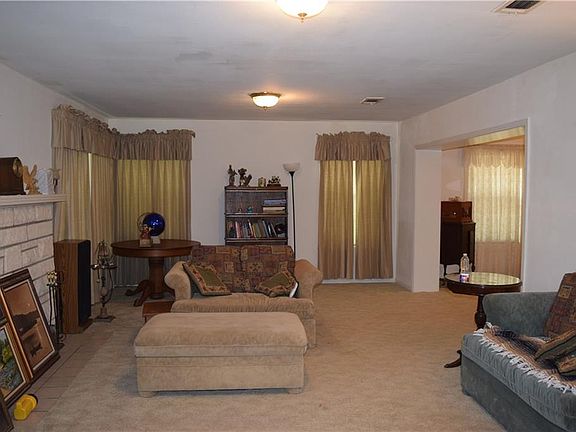 4th image of 521 S 9th Ave