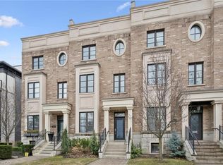 216 Rebecca St, Oakville, ON L6K 1J9