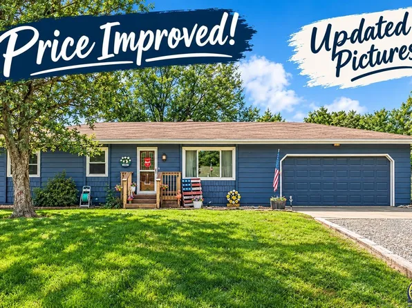 5001 NW Kendall Dr, Topeka, KS 66618