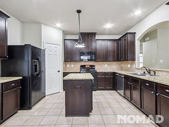4th image of 2331 Grey Reef Dr