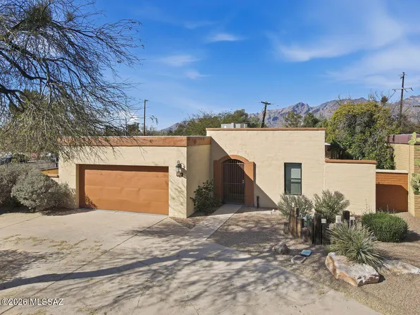 4711 E Silver Pl, Tucson, AZ 85712