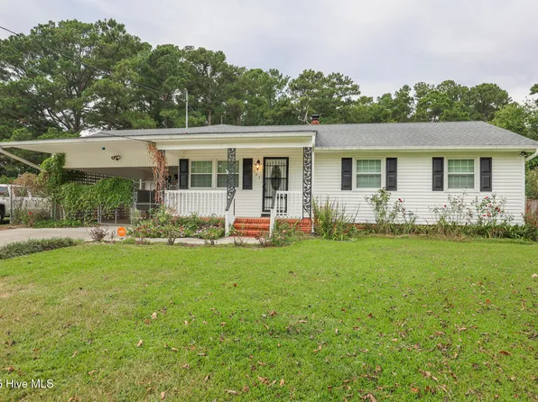 137 Cardinal Road, Jacksonville, NC 28546