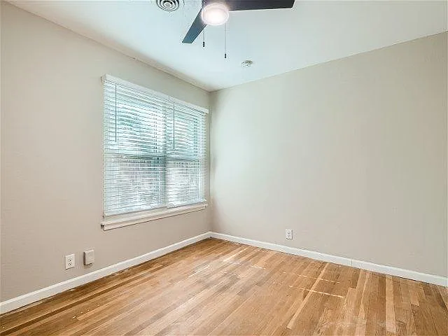 334 Shropshire Dr — Photo 24
