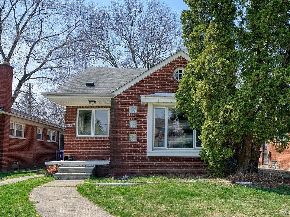 1st image of 19939 Greydale Ave