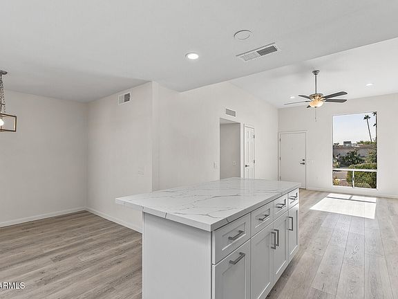 4th image of 13410 N Hawthorn Drive