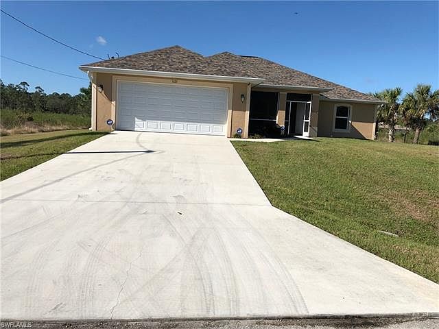1st image of 1123 Plumosa Ave