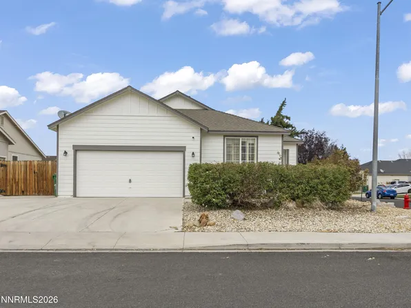 1800 Hickory Ln, Fernley, NV 89408