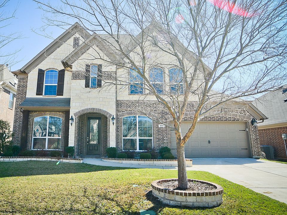 1st image of 804 Sutherland Dr