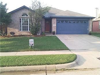 3rd image of 9036 Brushy Creek Trl