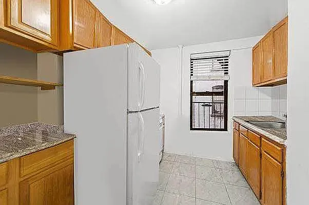 Rented by Compass | media 14