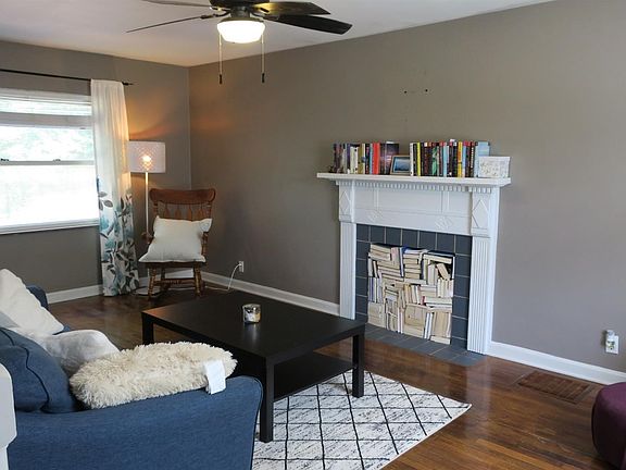 5th image of 3798 N Broadlawn Cir