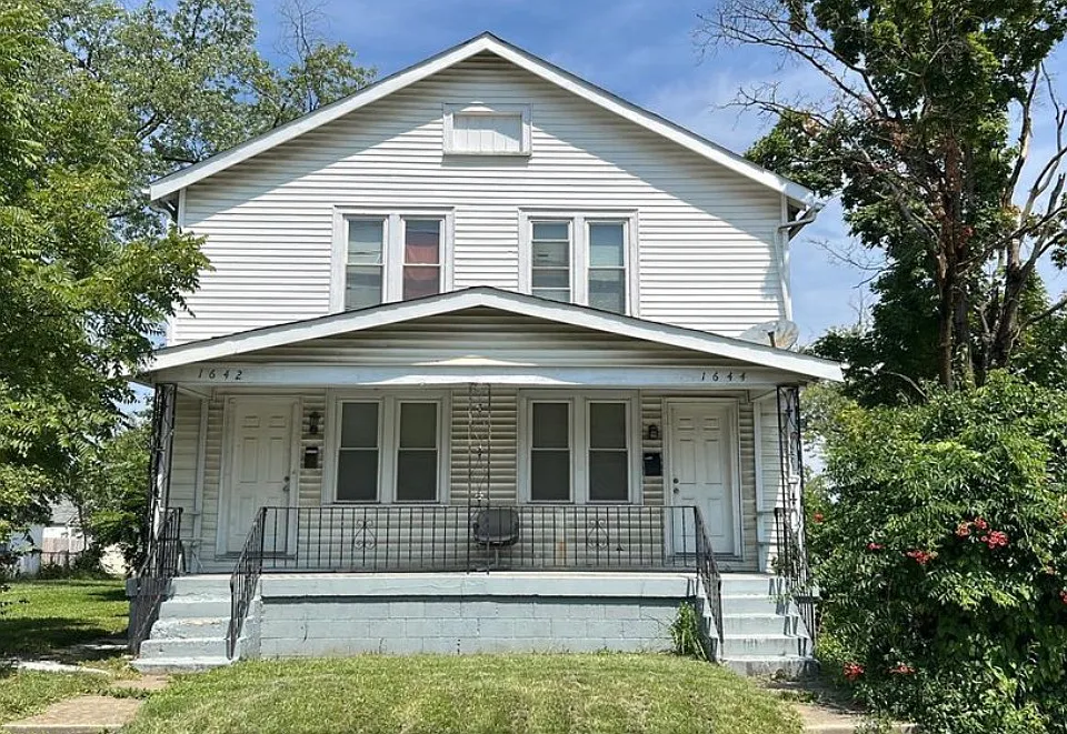 1642 E Hudson St #1642
