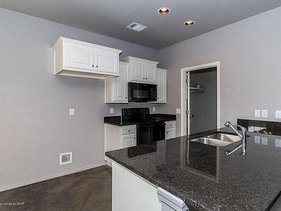 5th image of 4601 Gloster St