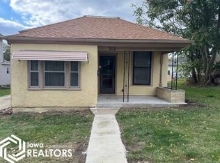 212 S 12th St, Centerville, IA 52544
