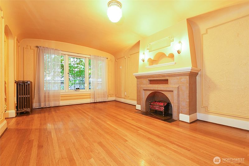 2nd image of 1101 17th Avenue #207