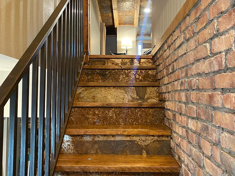 107 Alderson Ave — Photo 16