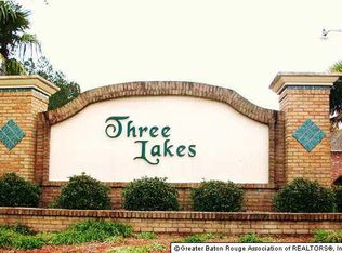 168 Three Lakes Dr, Walker, LA 70785