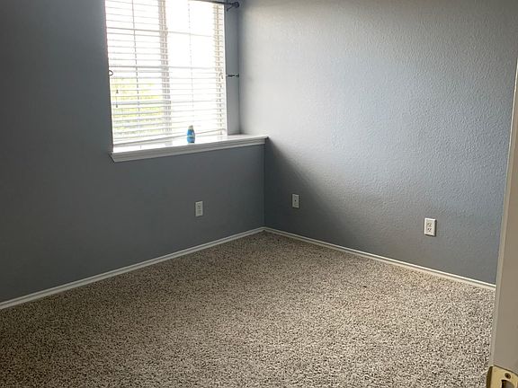 2nd image of 5308 Lions Gate Ln
