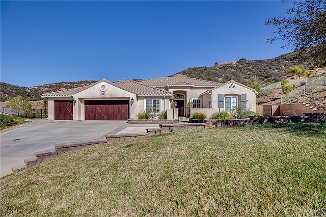 1st image of 36284 Poplar Dr