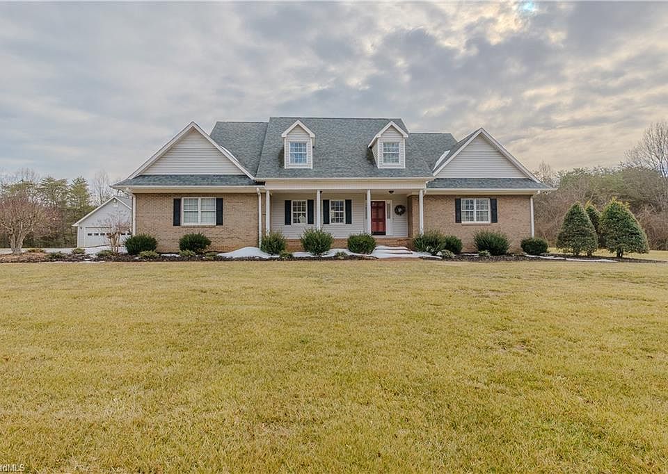 1st image of 1783 Turner Mountain Rd