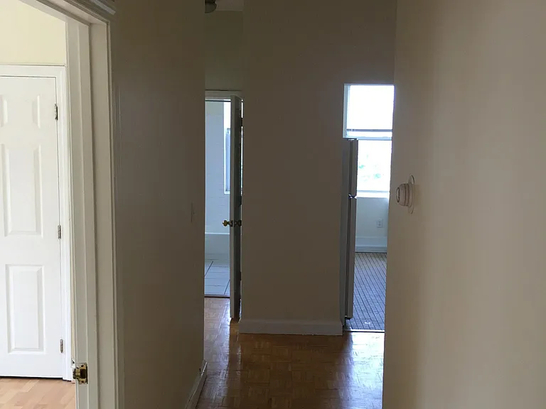 80 Orleans St #8 — Photo 3