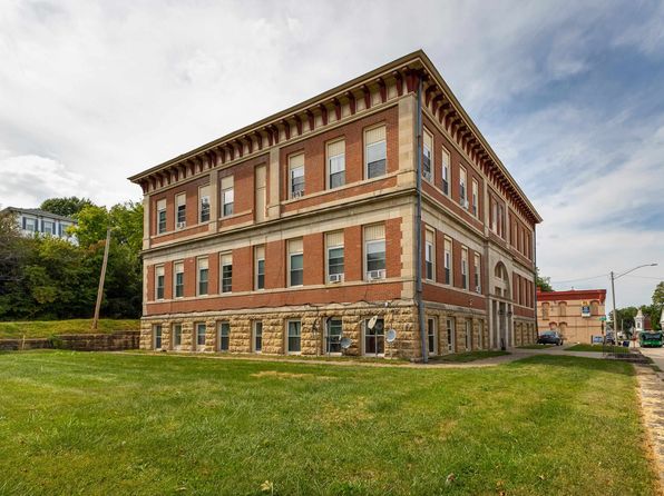 2535 Central Ave, Dubuque, IA 52001