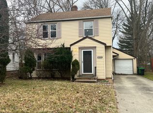 4046 Bluestone Rd, South Euclid, OH 44121