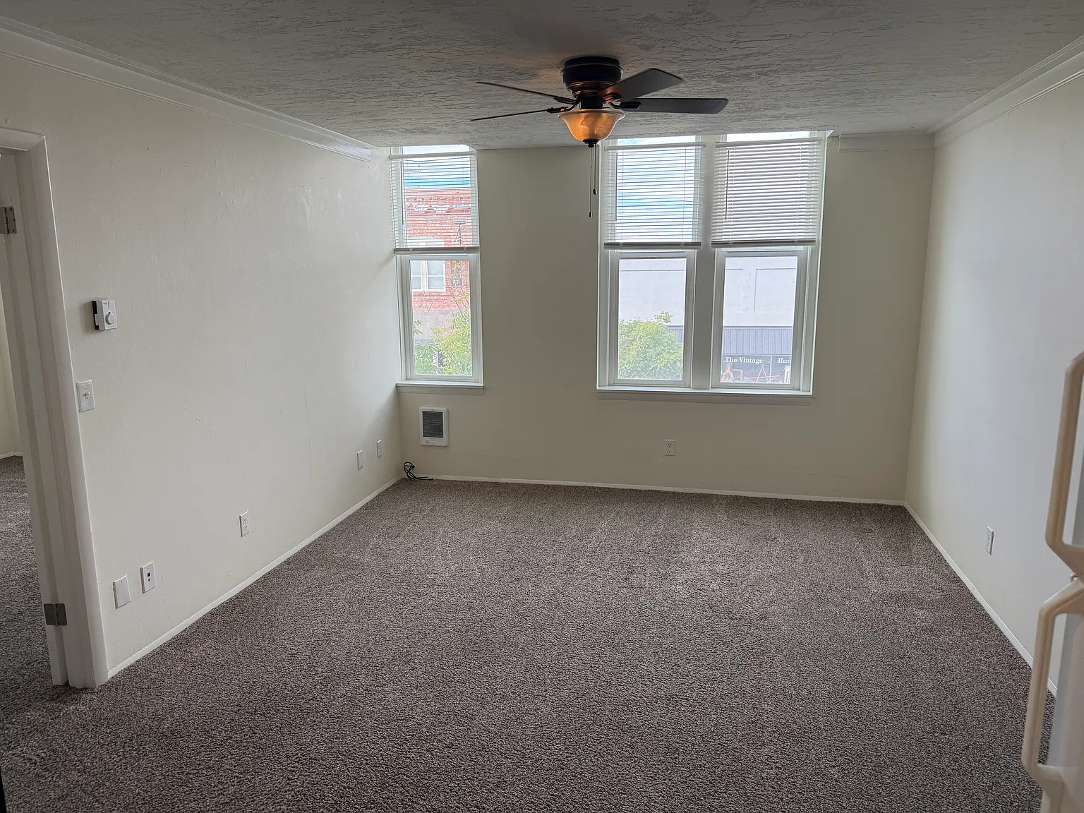 1 bed, $900 — Photo 1