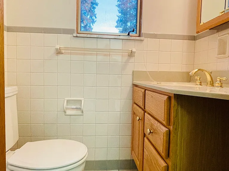 Bathroom 3