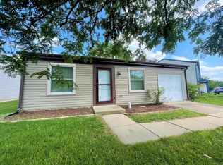 2S411 Continental Dr, Warrenville, IL 60555