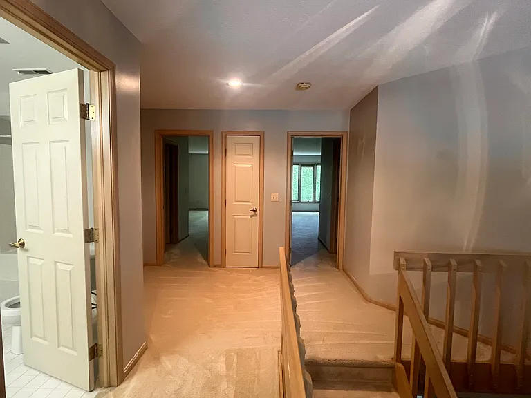 5763 Som Center Rd — Photo 9