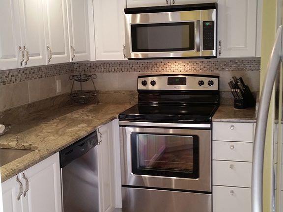 5th image of 13252 White Marsh Ln APT 30