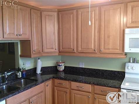 Granite counter tops and large cabinets