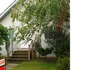 1043 La Salle Ave, Waterford, MI 48328