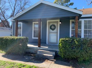 1005 Lydick Ln, River Oaks, TX 76114