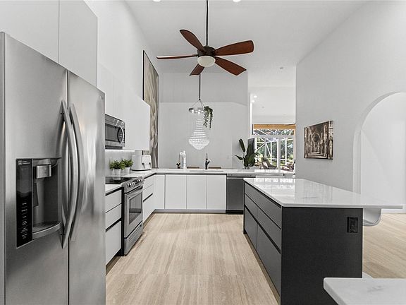 2nd image of 456 W Palm Aire Drive #456