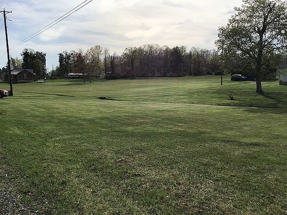 3rd image of 71 Edwards Rd