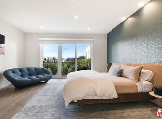 611 N Orlando Ave #PENTHOUSE 1, Los Angeles, CA 90048