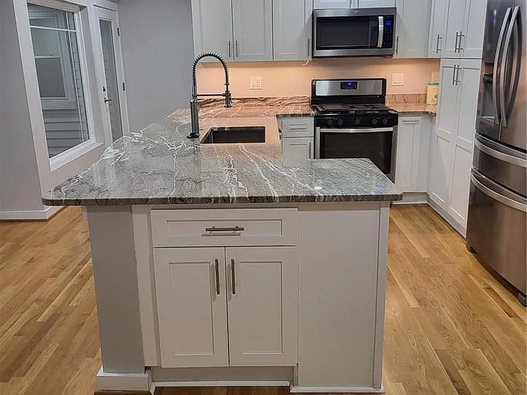 1 Sir Francis Wyatt Pl — Photo 17