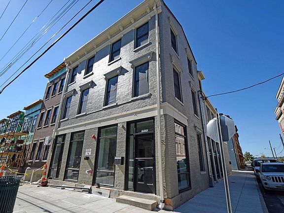 2nd image of 1517 Elm St