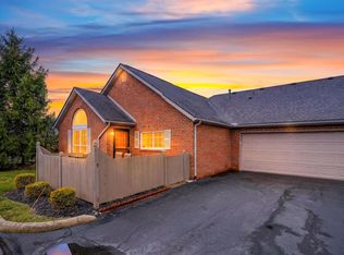 6836 Newrock Dr #21, New Albany, OH 43054