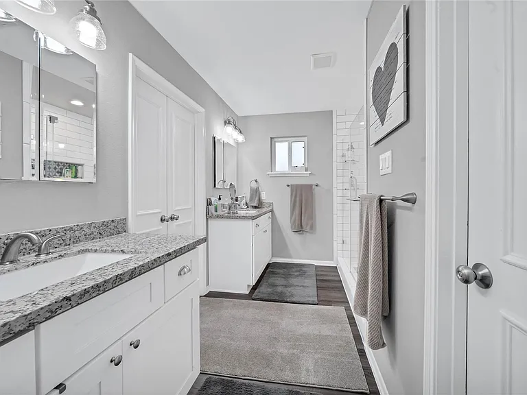 143 Bluebonnet St — Photo 30